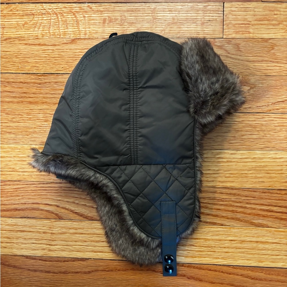 Banana Republic Faux Fur Quilted Trapper Hat - Olive - Small/Medium NWT